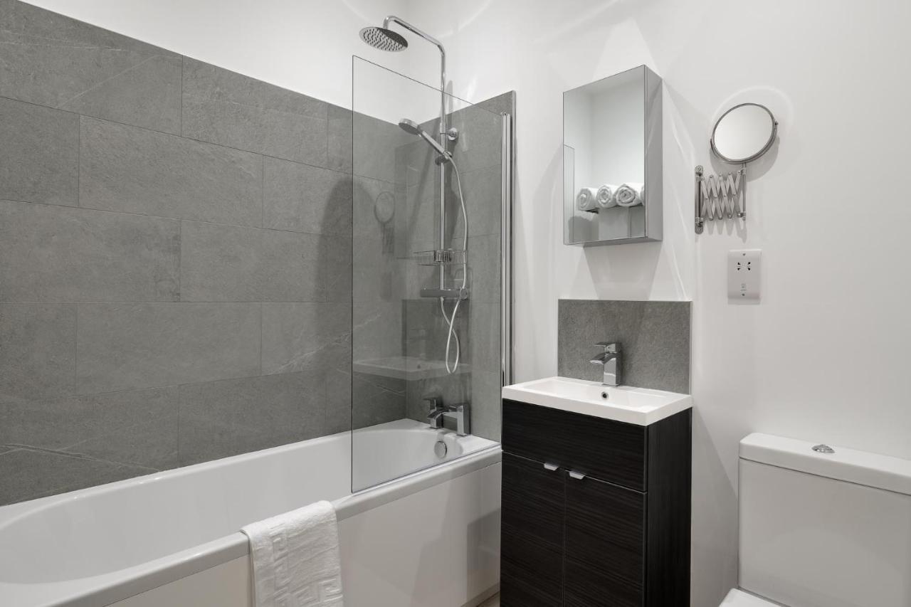 Onefivesix - Unique Apartments Бирмингам Екстериор снимка