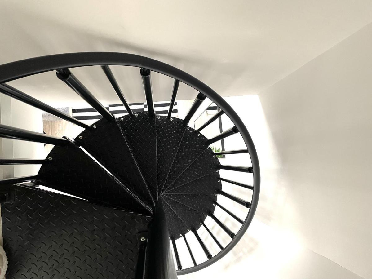 Onefivesix - Unique Apartments Бирмингам Екстериор снимка