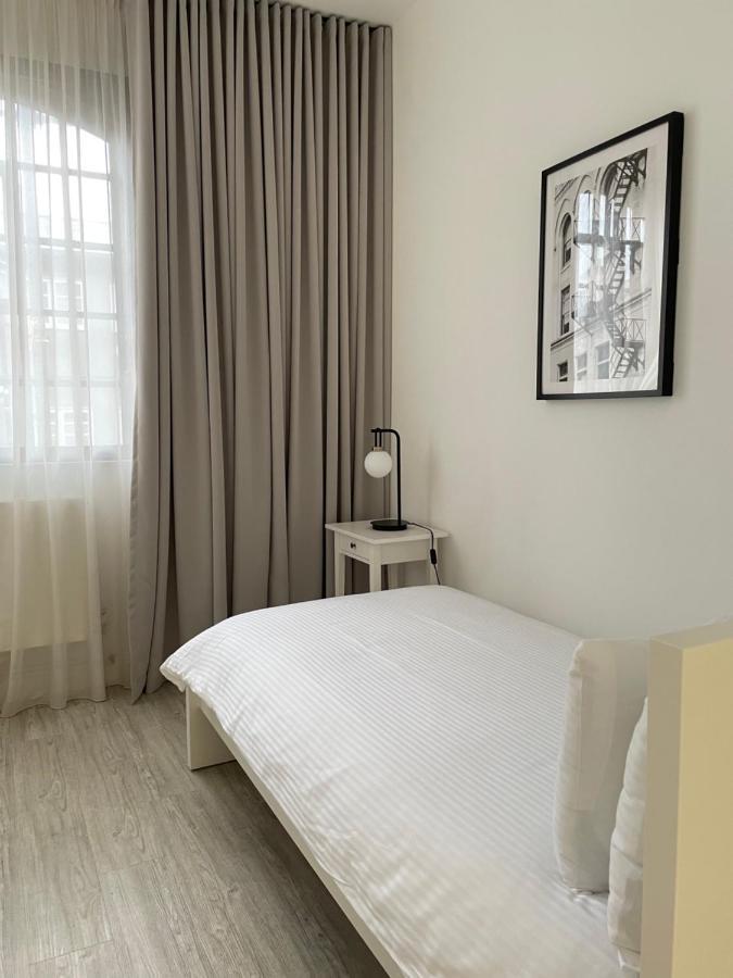 Onefivesix - Unique Apartments Бирмингам Екстериор снимка