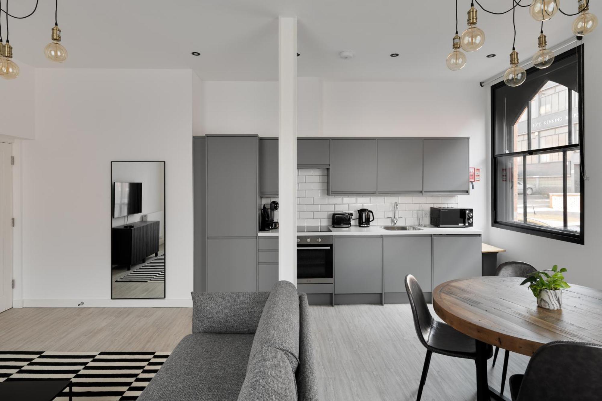 Onefivesix - Unique Apartments Бирмингам Екстериор снимка